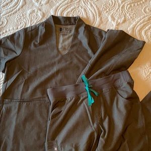 🔥Figs Graphite Set🌺